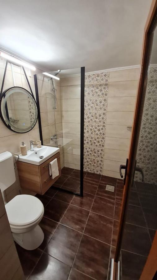 Villa Cozy House With Nice Garden In Heart Of City Center à Cluj-Napoca Extérieur photo